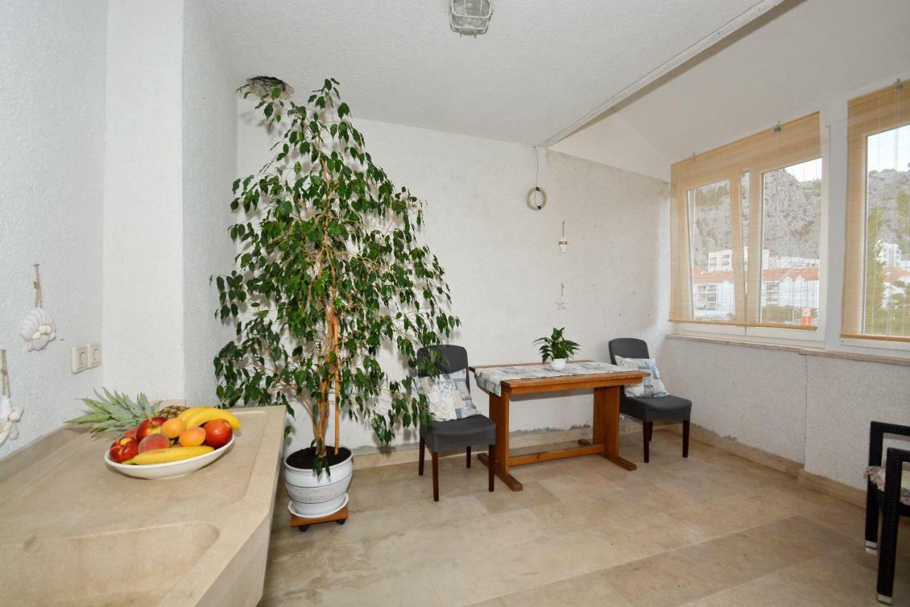 אומיס Apartman Vanja מראה חיצוני תמונה